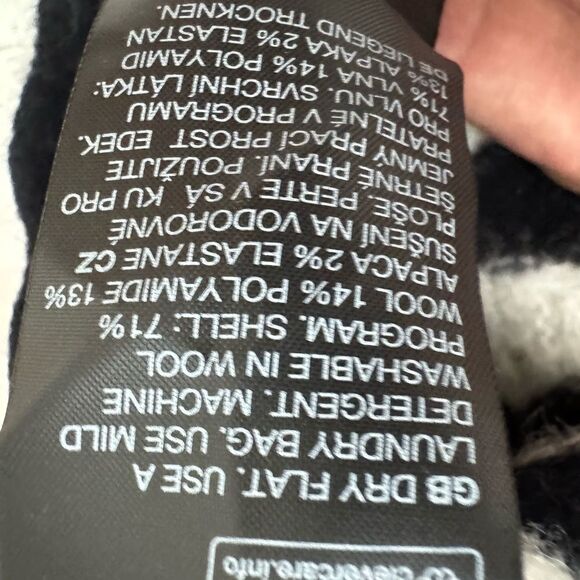 & OTHER STORIES Scalloped Crochet Merino Jumper - Picture 12 of 12